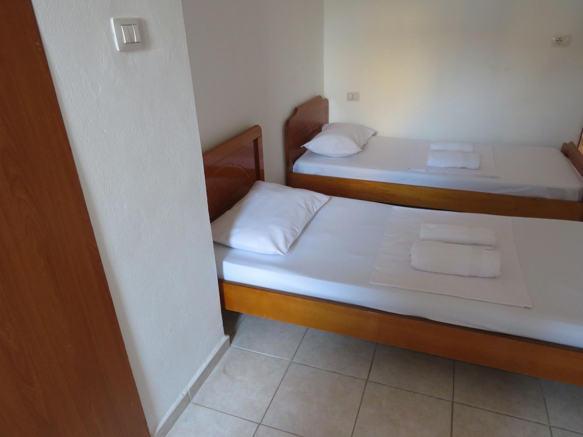 Casa Mia Hotel Sarandë Exterior foto