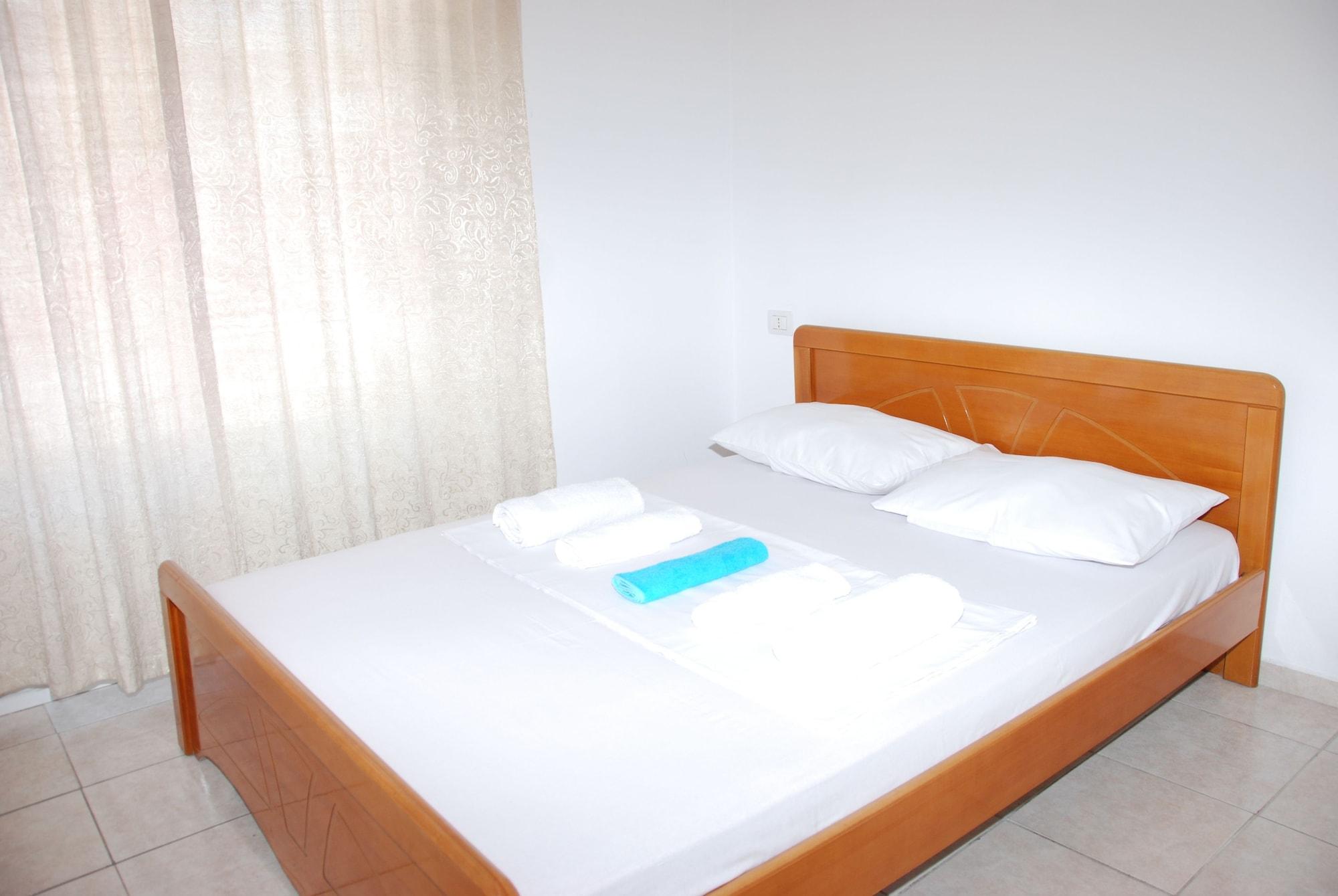 Casa Mia Hotel Sarandë Exterior foto